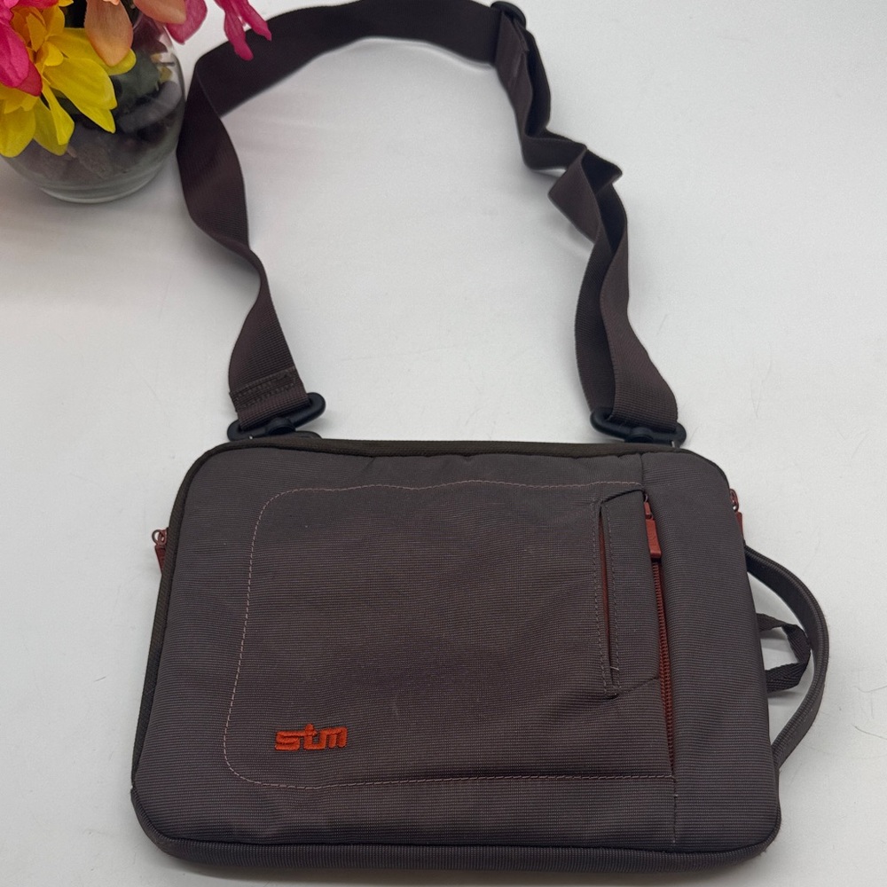 STM Brown Crossbody Tablet Bag MCB9205P